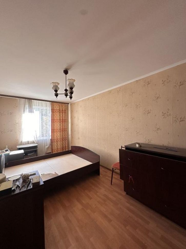 3-комн квартира Советской Армии улица, 127