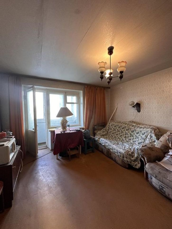 3-комн квартира Советской Армии улица, 127