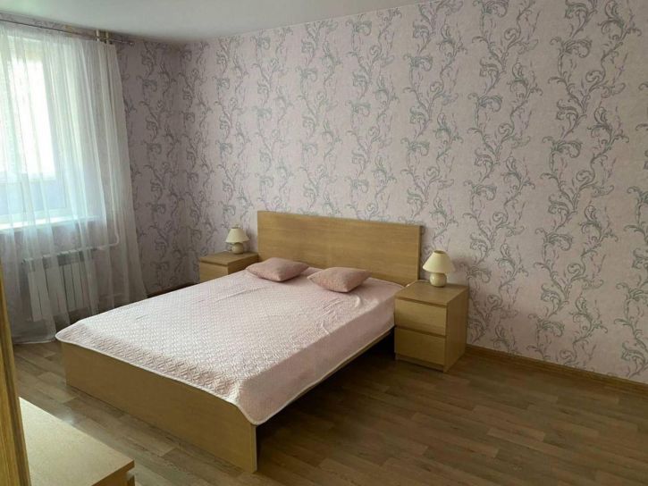 2-комн квартира Солнечная2, 18