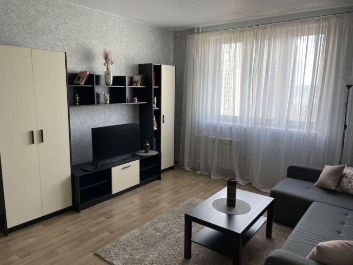 2-комн квартира Солнечная2, 18