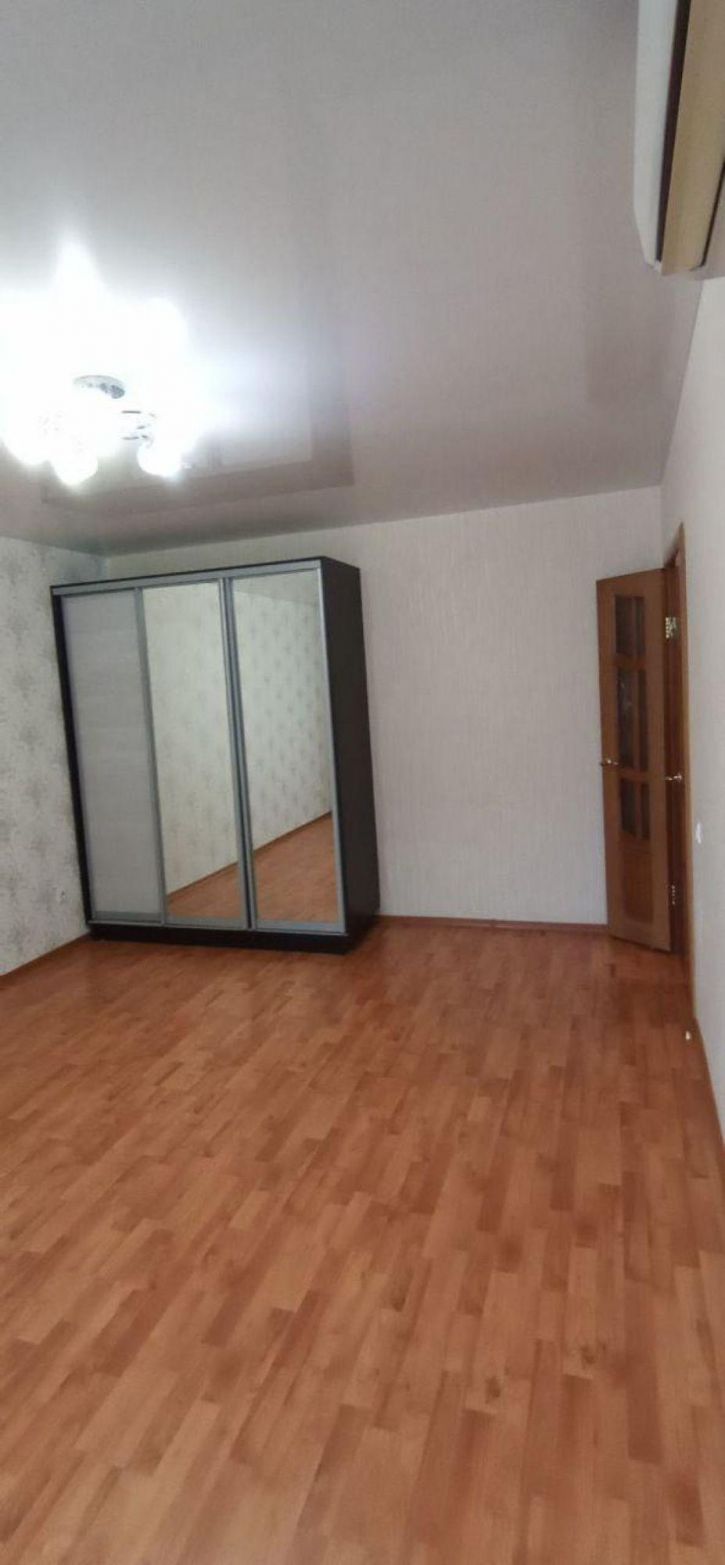 2-комн квартира Нагорная улица, 136