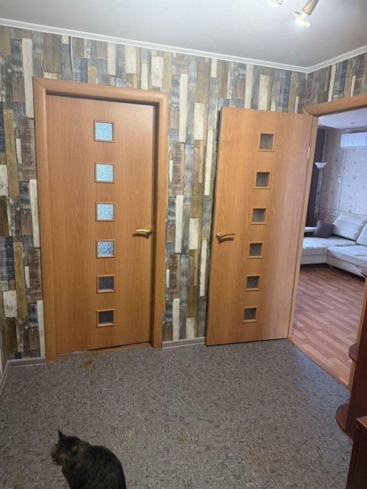 2-комн квартира Карбышева улица, 64