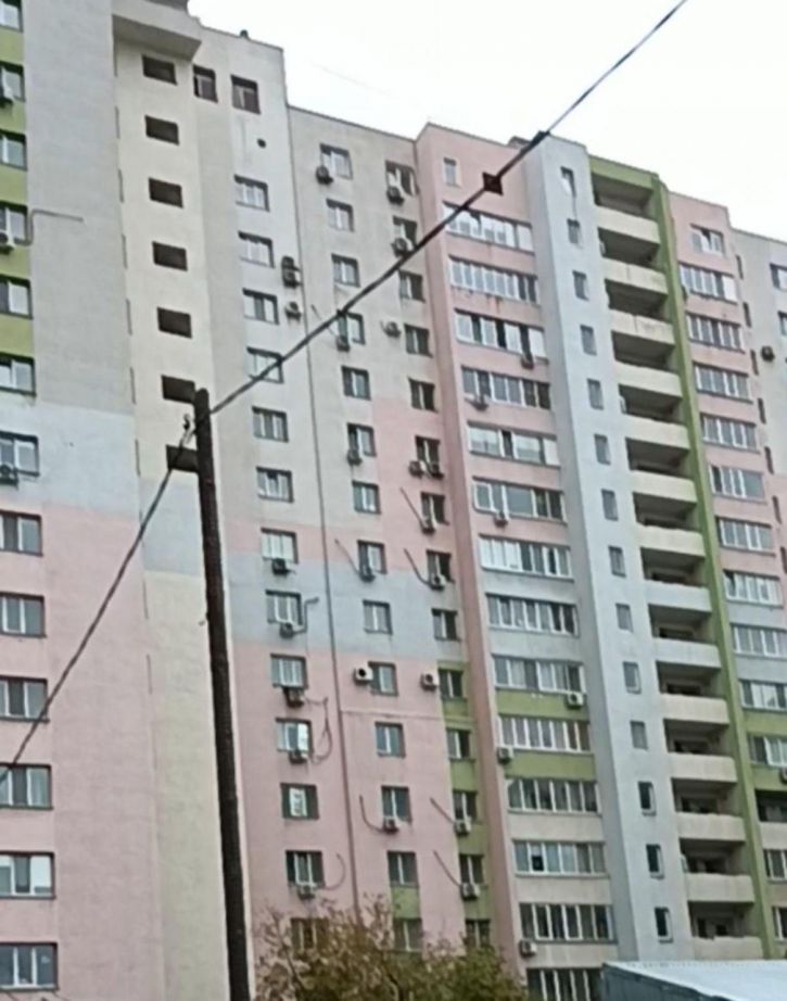 2-комн квартира Революционная улица, 130