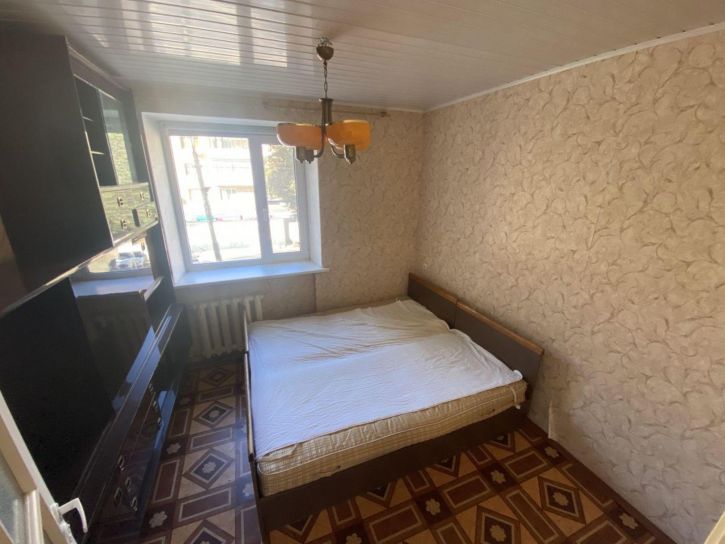 2-комн квартира Гая улица, 37