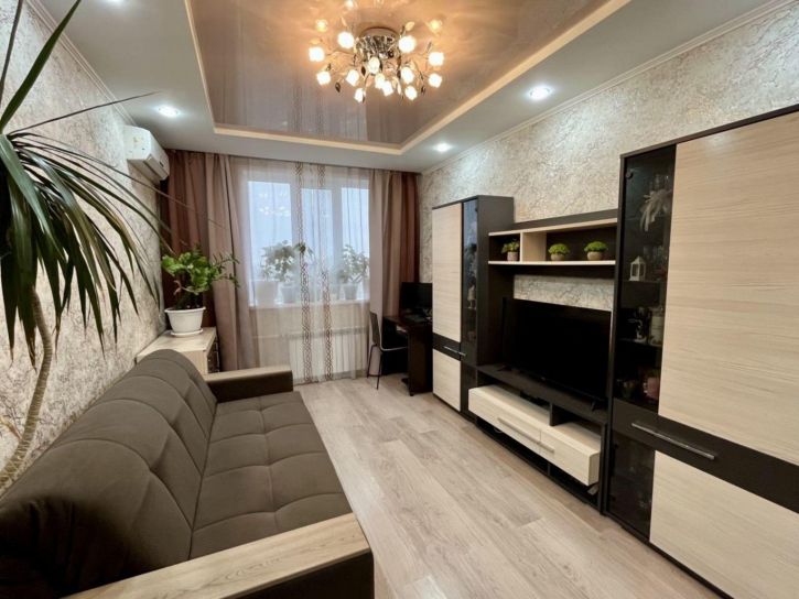 2-комн квартира Гастелло улица, 22 А