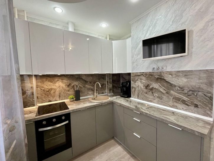 2-комн квартира Гастелло улица, 22 А