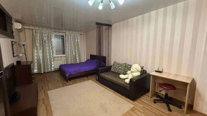 1-комн квартира Революционная улица, 4