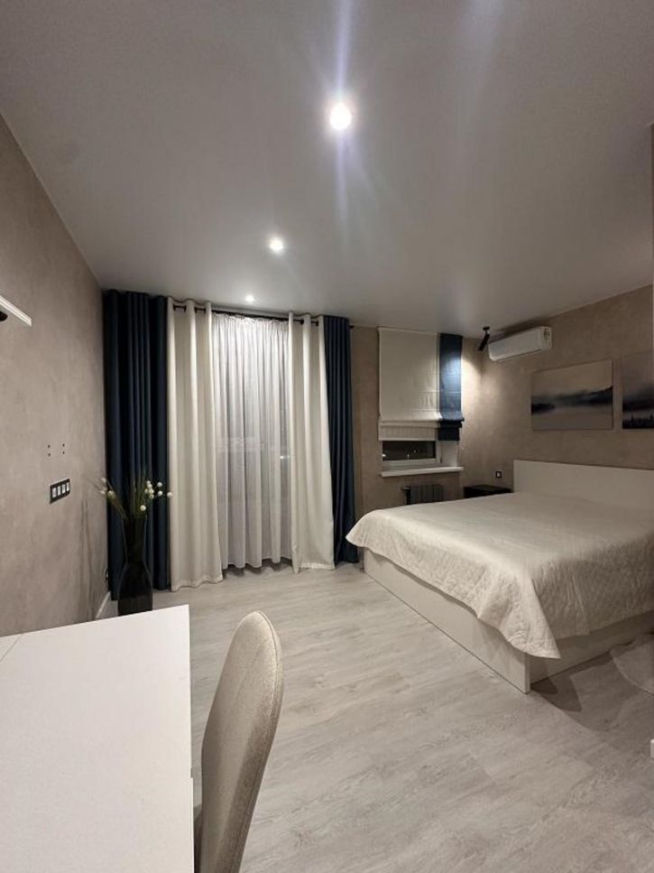 3-комн квартира Ново-Садовая улица, 106Н