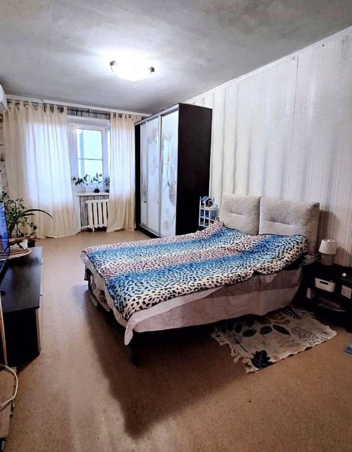 3-комн квартира Кирова проспект, 395