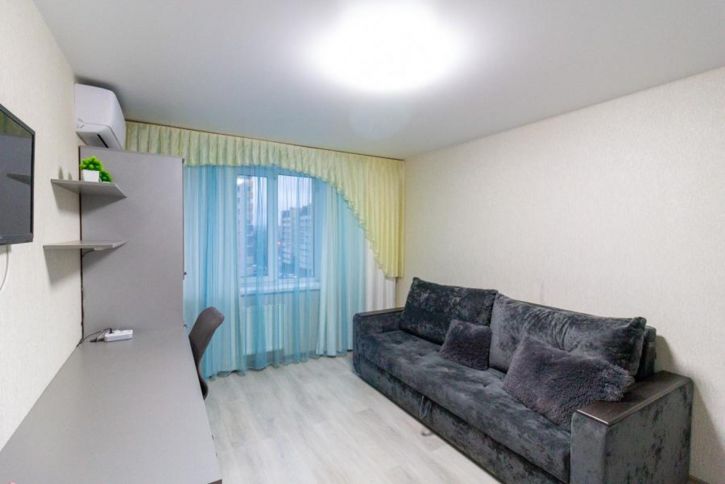 2-комн квартира Краснодонская улица, 10