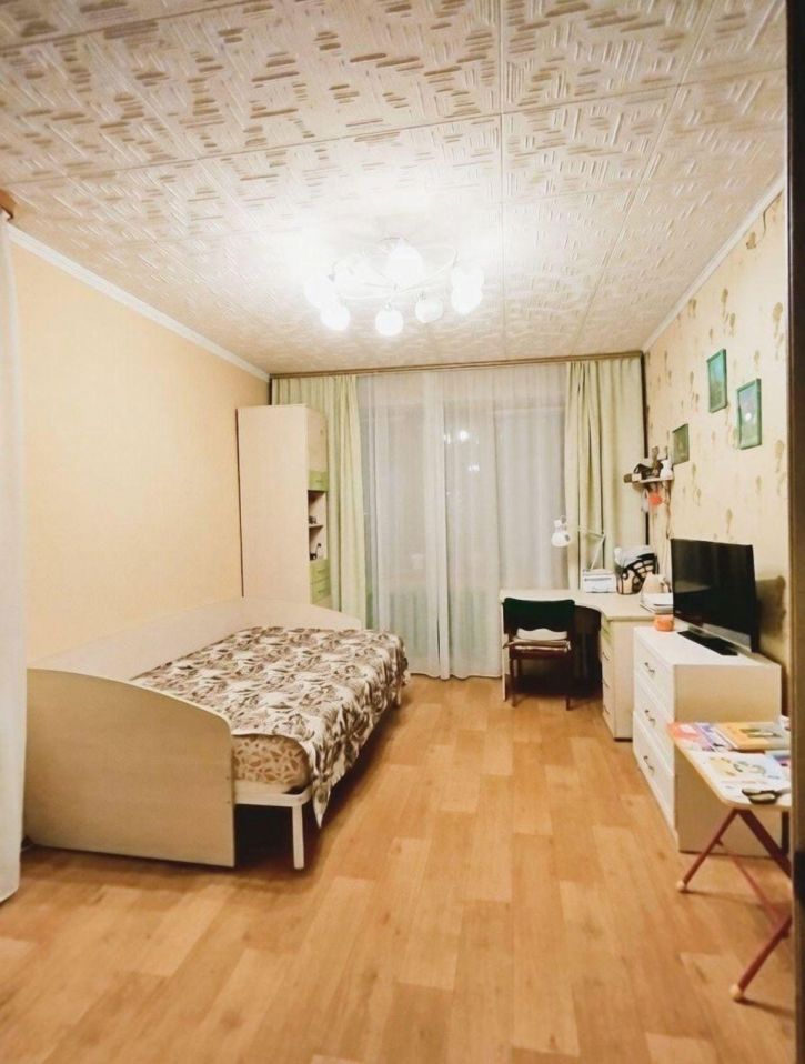 3-комн квартира Коломинская улица, 35