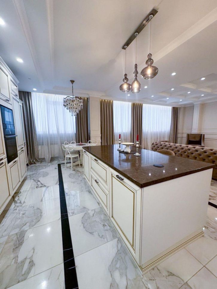 2-комн квартира Чкалова улица, 72