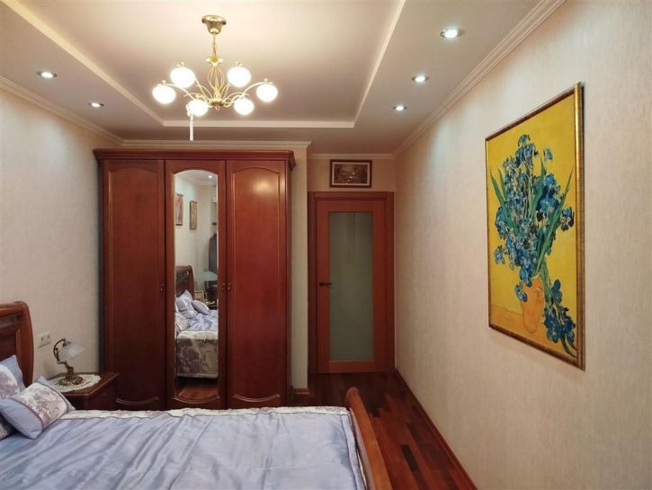 2-комн квартира Советской Армии улица, 238а