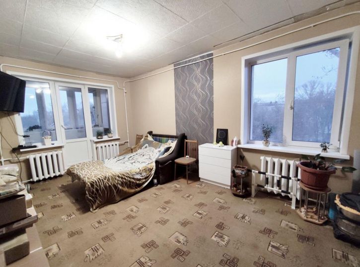 2-комн квартира Красных Коммунаров улица, 30