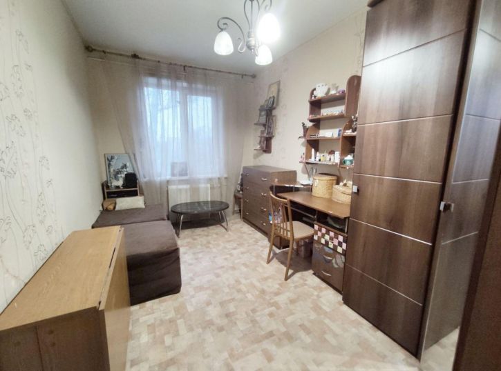 2-комн квартира Красных Коммунаров улица, 30