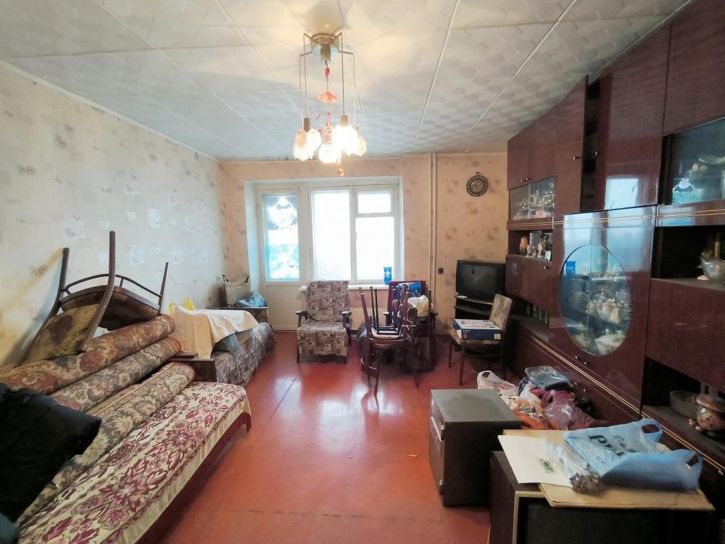 4-комн квартира Аэродромная улица, 127