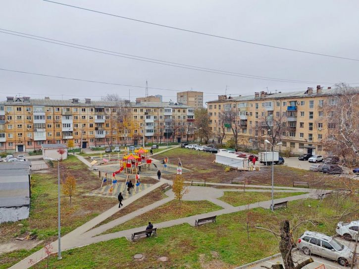 2-комн квартира Революционная улица, 125