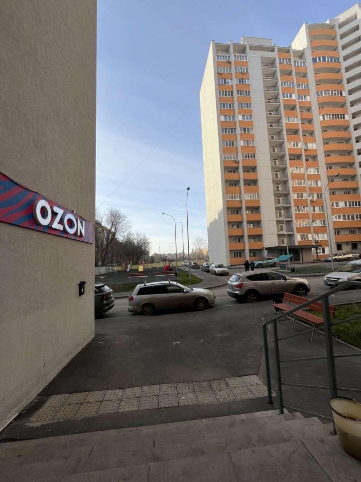 2-комн квартира Черемшанская улица, 162