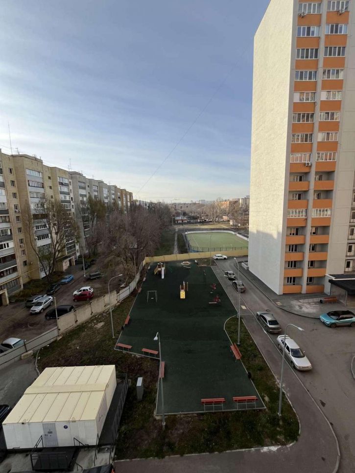 2-комн квартира Черемшанская улица, 162