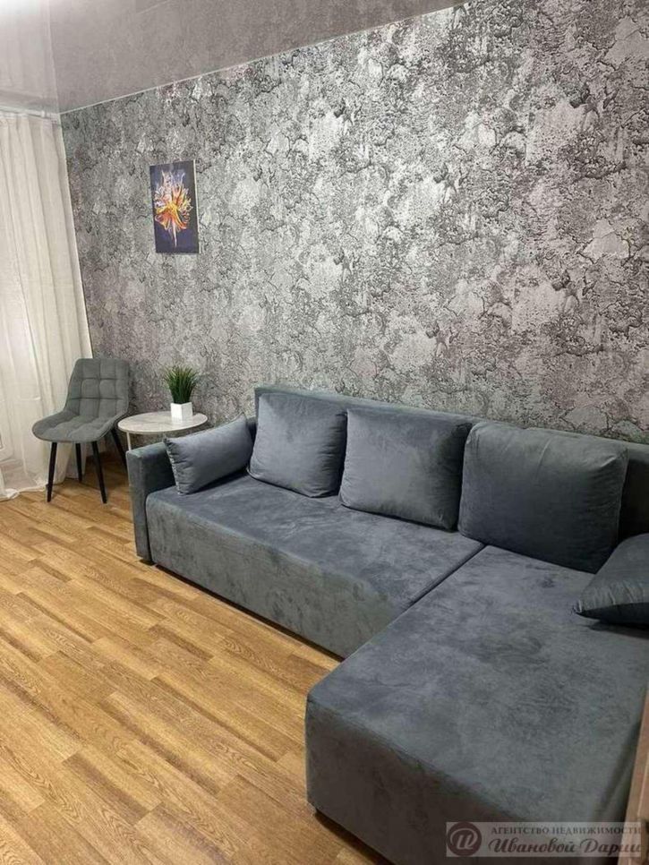 2-комн квартира Мориса Тореза улица, 123