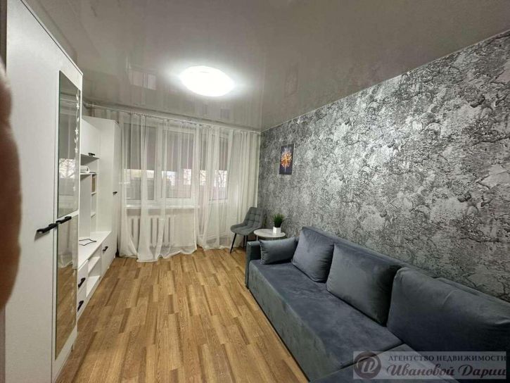 2-комн квартира Мориса Тореза улица, 123