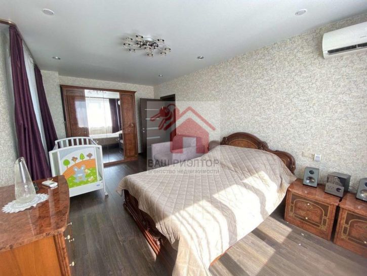 2-комн квартира Луначарского улица, 5