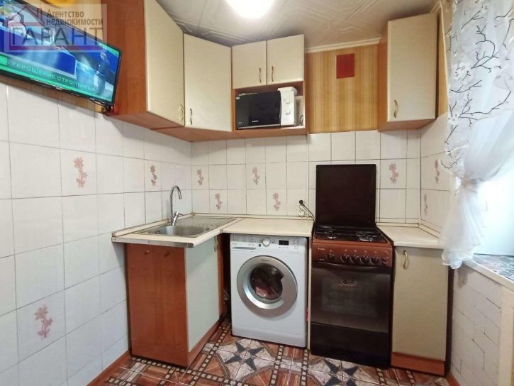 2-комн квартира Товарная улица, 7