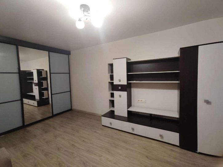 1-комн квартира Евгения Золотухина улица, 4