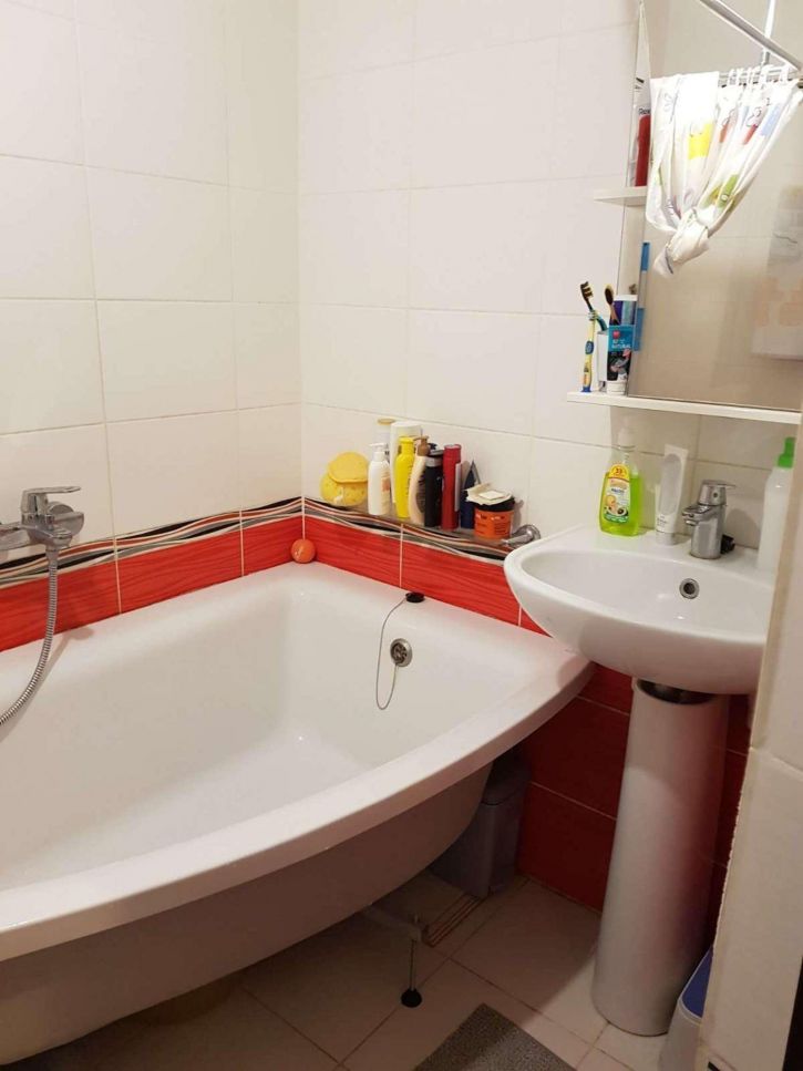 1-комн квартира Евгения Золотухина улица, 4