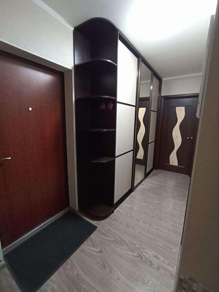 2-комн квартира Евгения Золотухина улица, 2