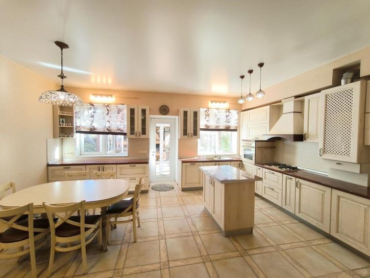 Коттедж/дом Средне-Садовая улица, 45Ж