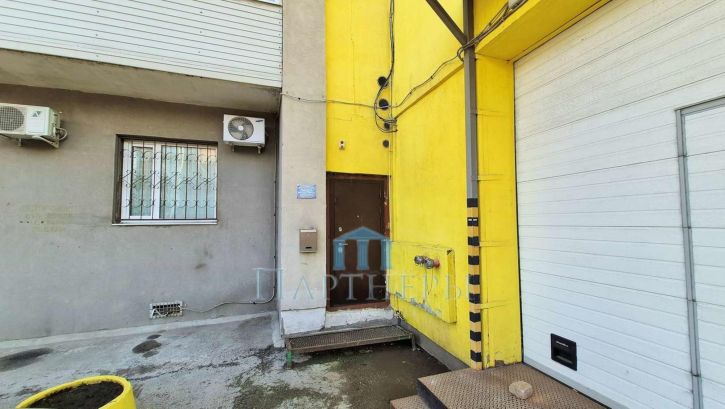 Помещение свободного назначения Стара-Загора улица, 56