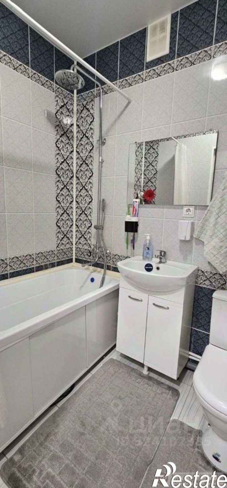 2-комн квартира Третий пр-д, 50А,  д. 50А