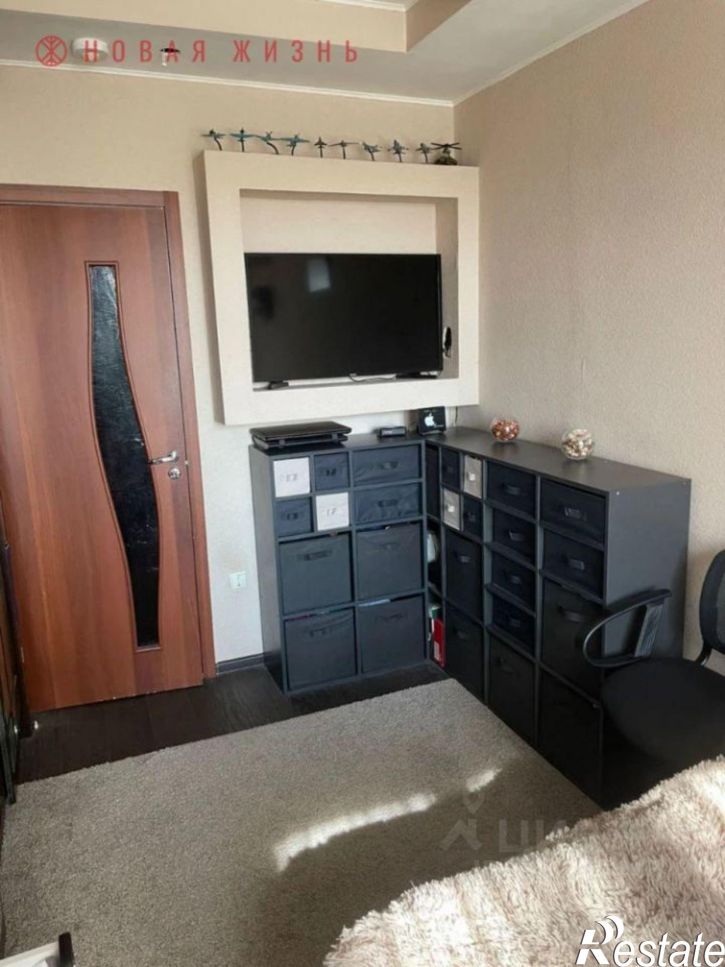 2-комн квартира улица Красных Коммунаров, 12,  д. 12