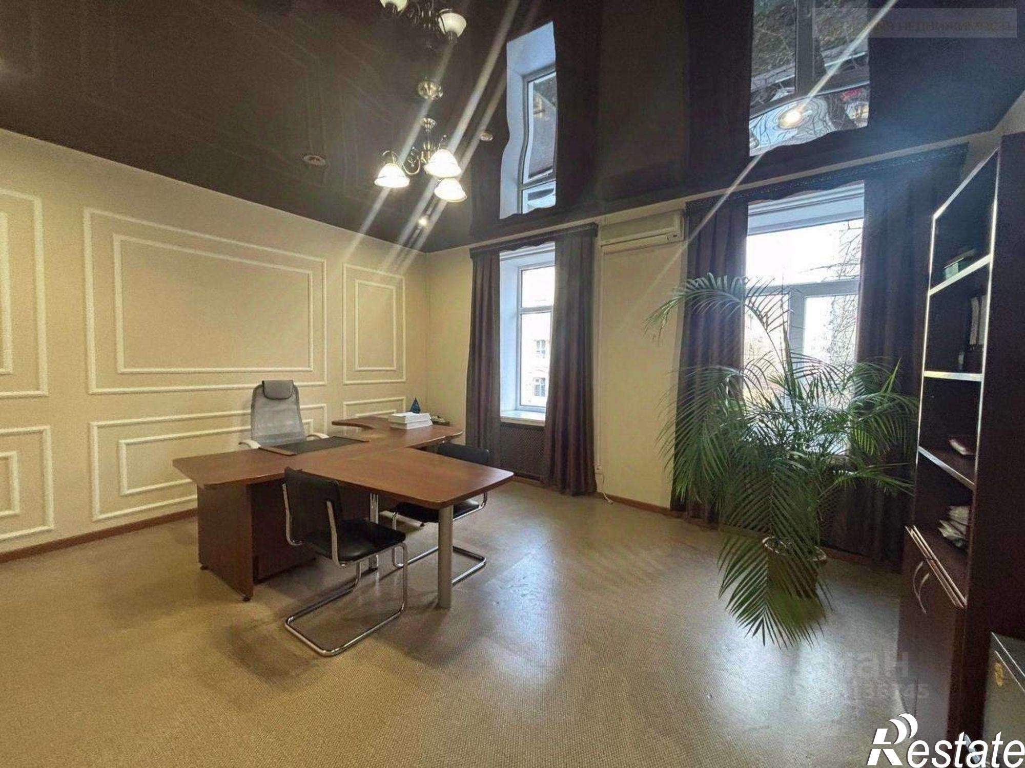 Сдать офис, помещение под офис за 210 008 рублей на Чапаевская улица, 146