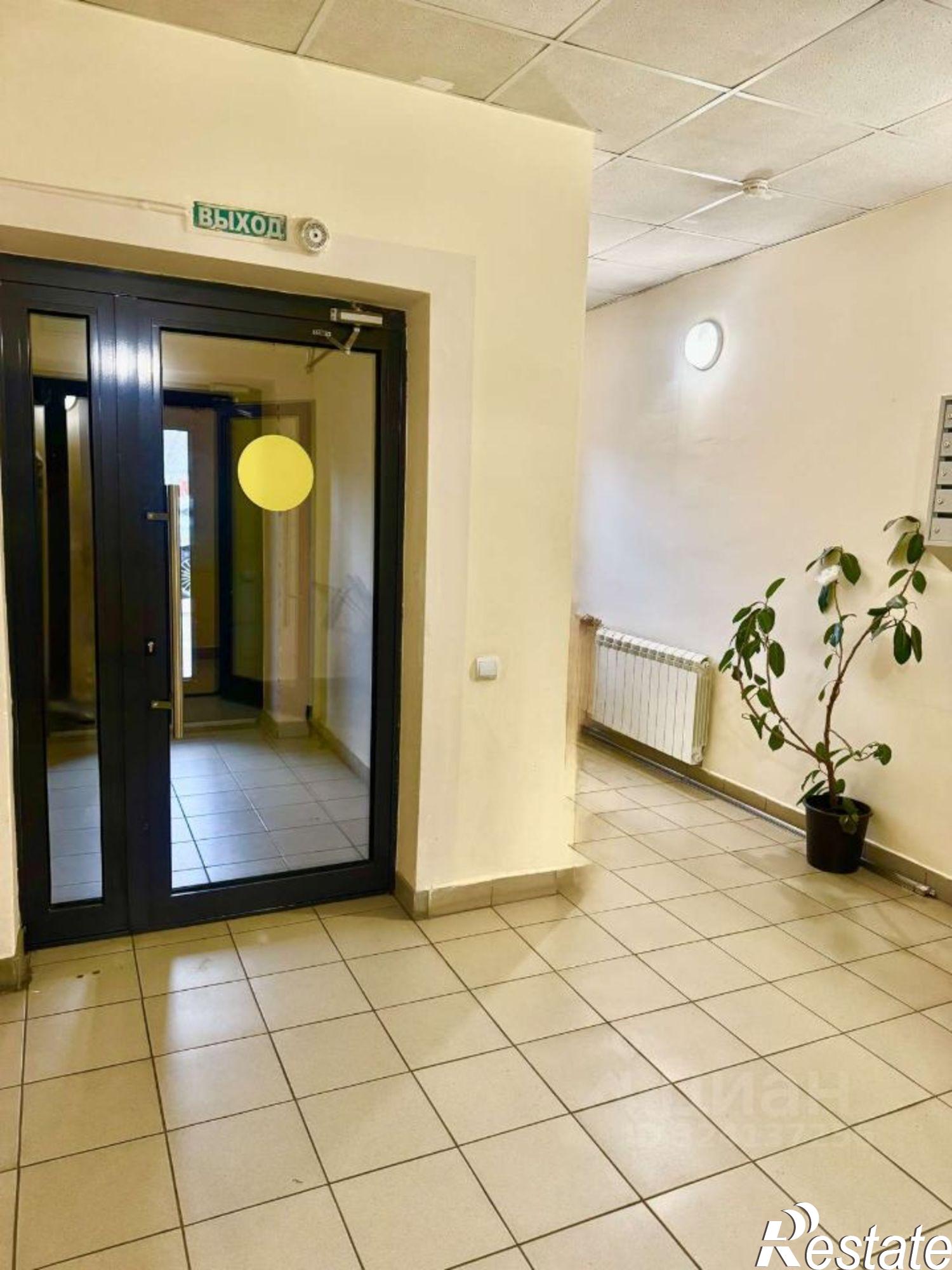 Сдать квартиру за 65 000 рублей на улица Врубеля, 17