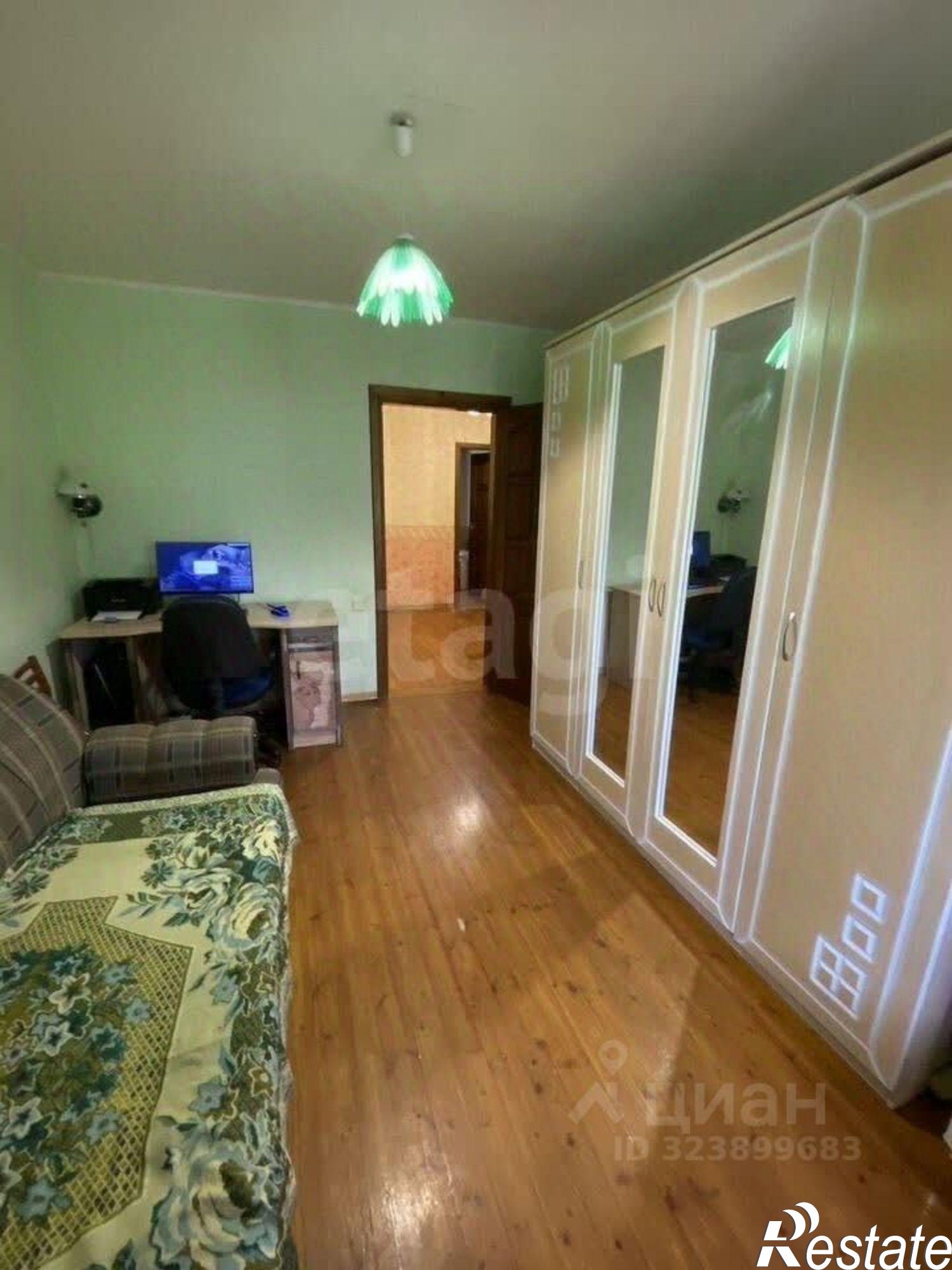 Купить квартиру за 9 400 000 рублей на ул Силина, 14