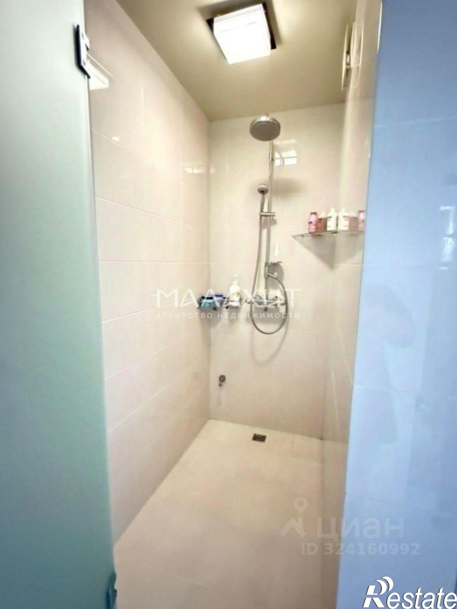 Сдать квартиру за 100 000 рублей на улица Куйбышева, 15с1