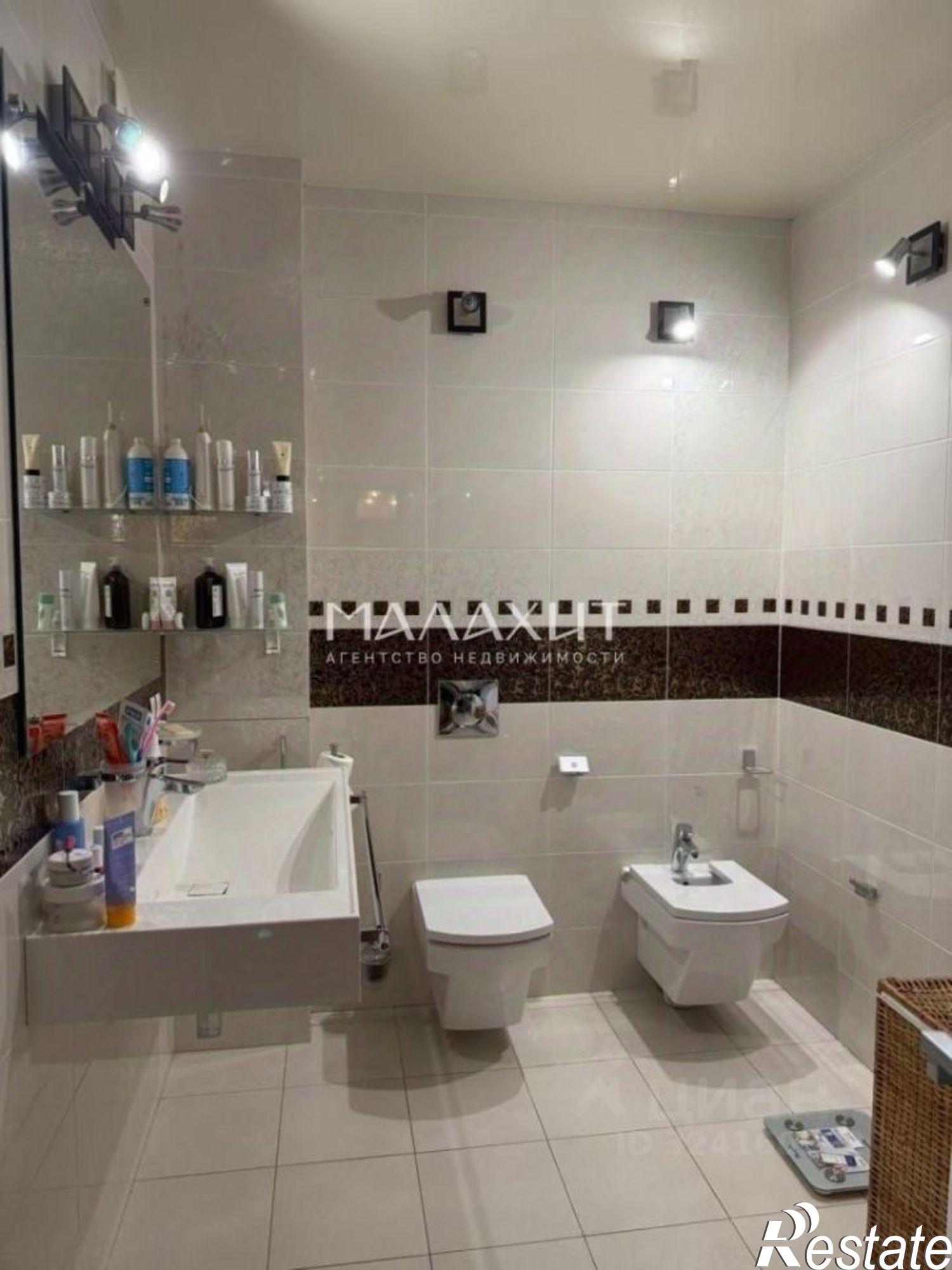 Сдать квартиру за 100 000 рублей на улица Куйбышева, 15с1