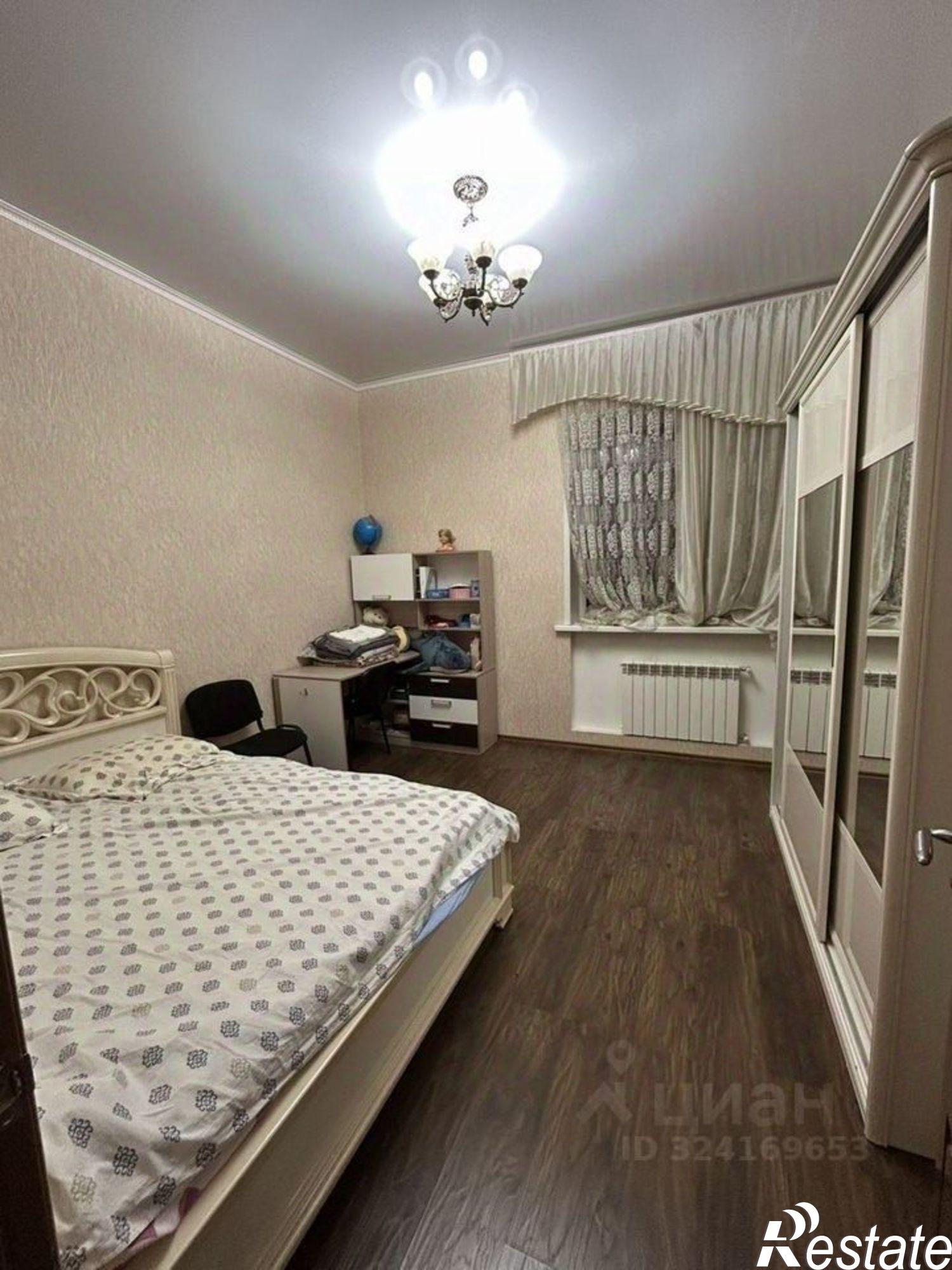 Сдать дачу, дом, коттедж за 150 000 рублей на Шахтинская улица, 39