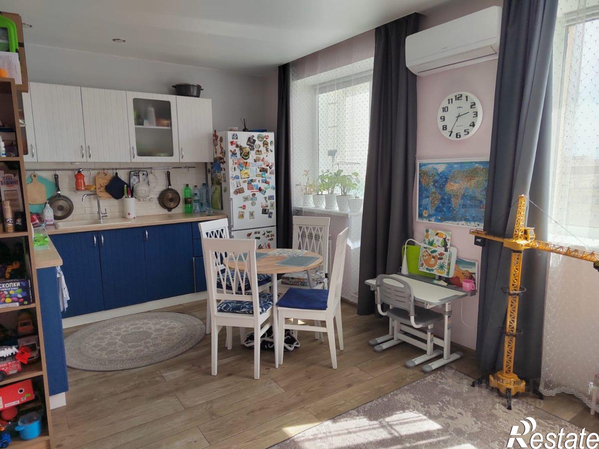 Купить квартиру за 7 050 000 рублей на проспект Карла Маркса, 4Б