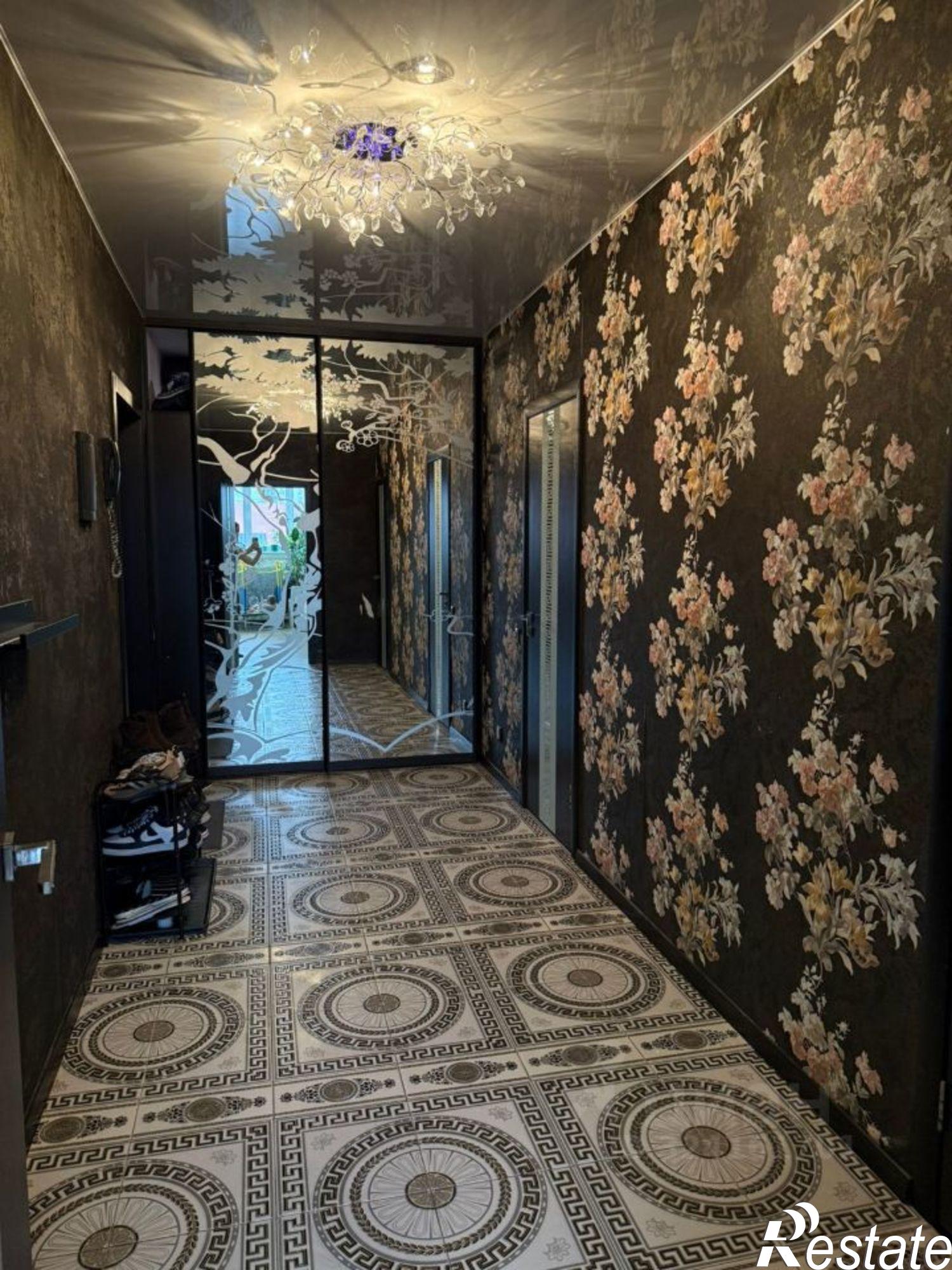 Купить квартиру за 7 800 000 рублей на Центральная улица, 25