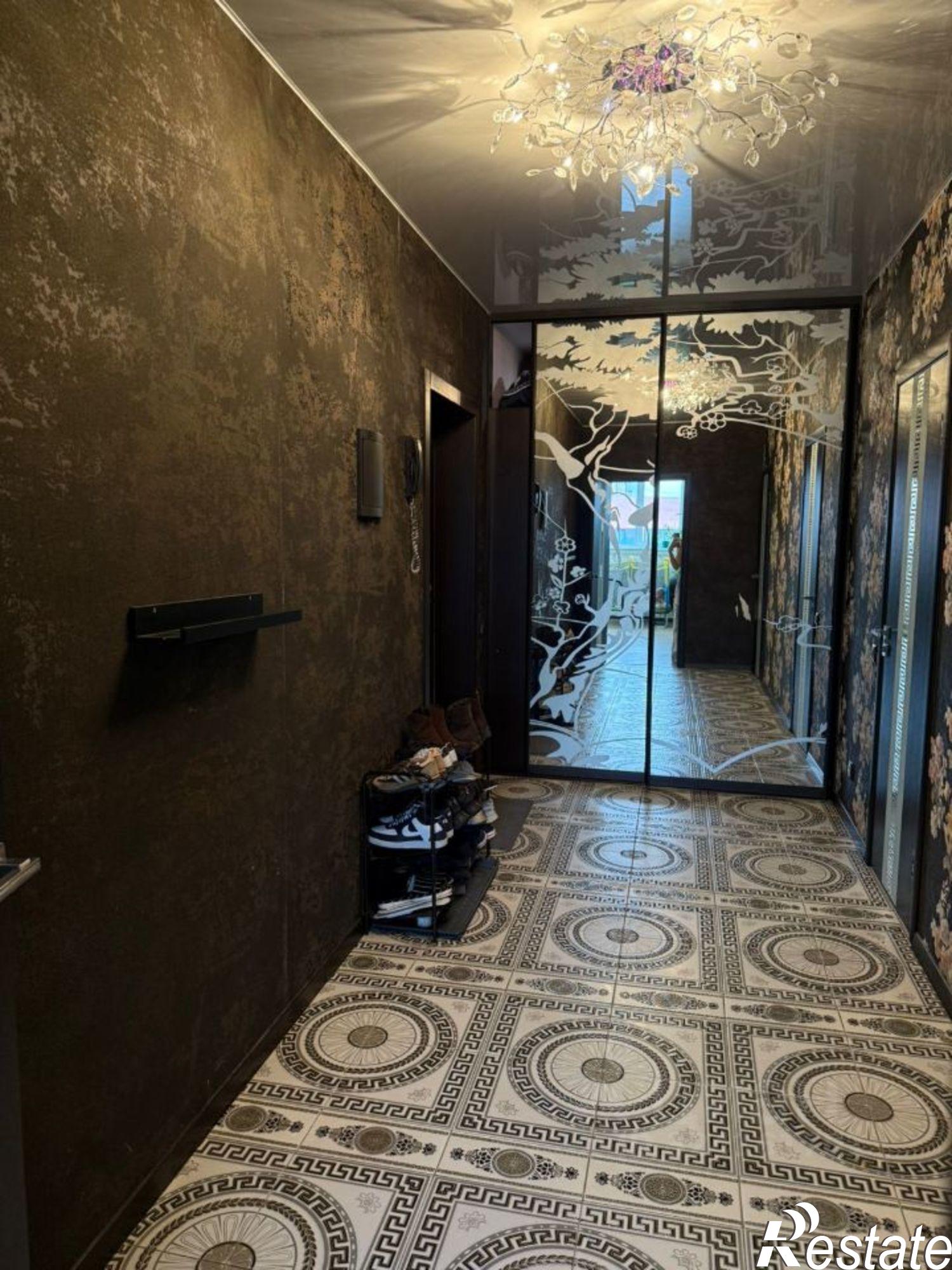 Купить квартиру за 7 800 000 рублей на Центральная улица, 25