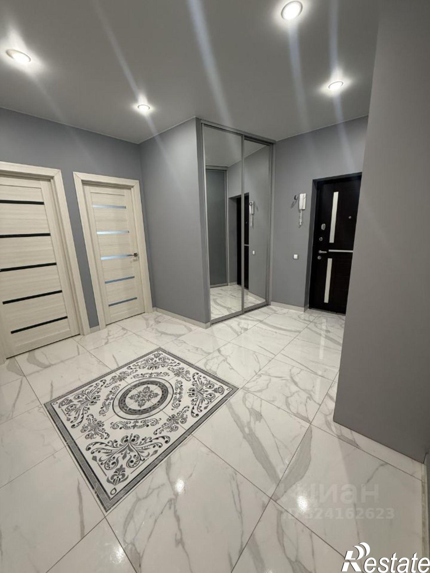 Купить квартиру за 15 000 000 рублей на проспект Карла Маркса, 4Б