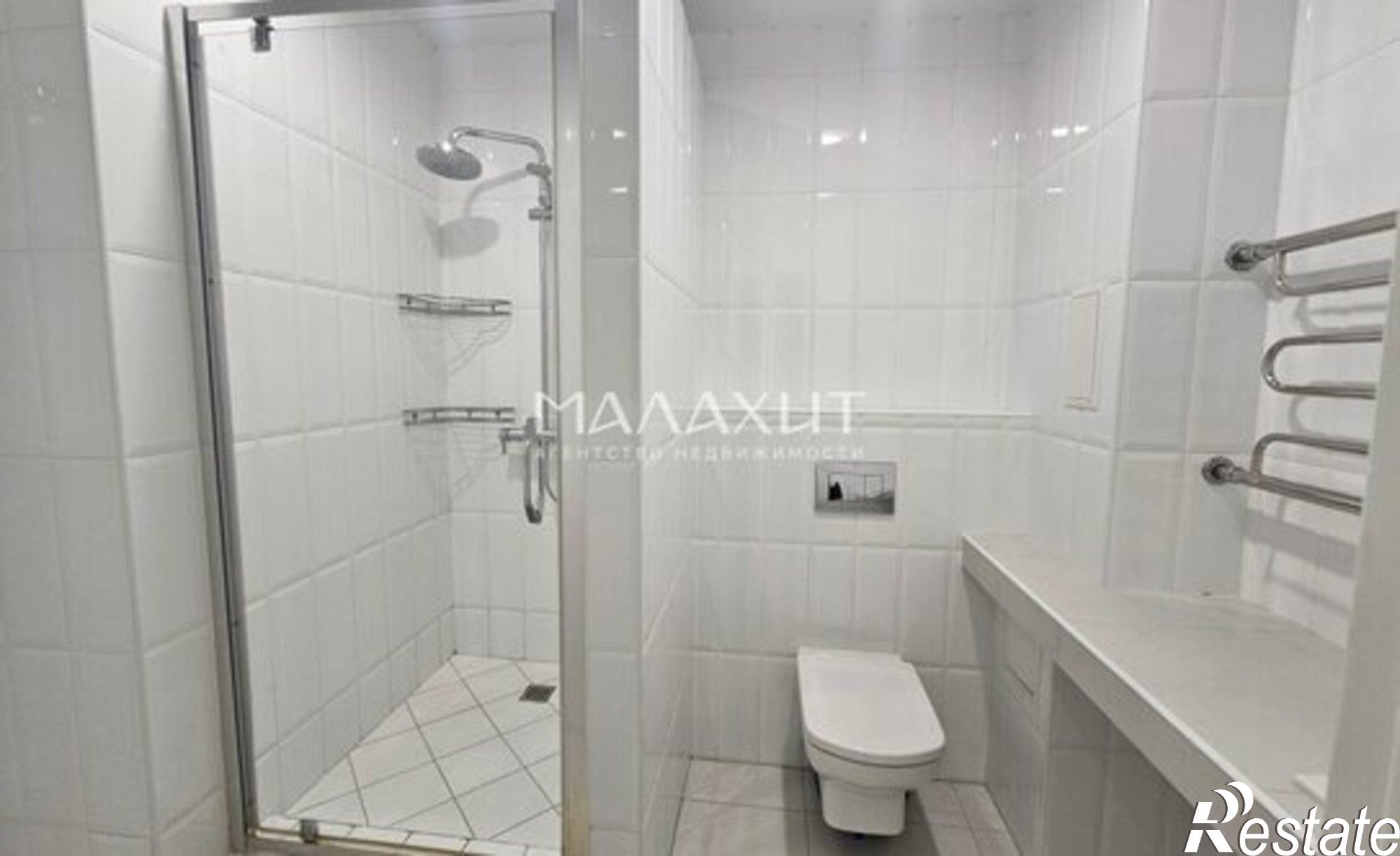 Купить квартиру за 18 490 000 рублей на ул Калужская, 11