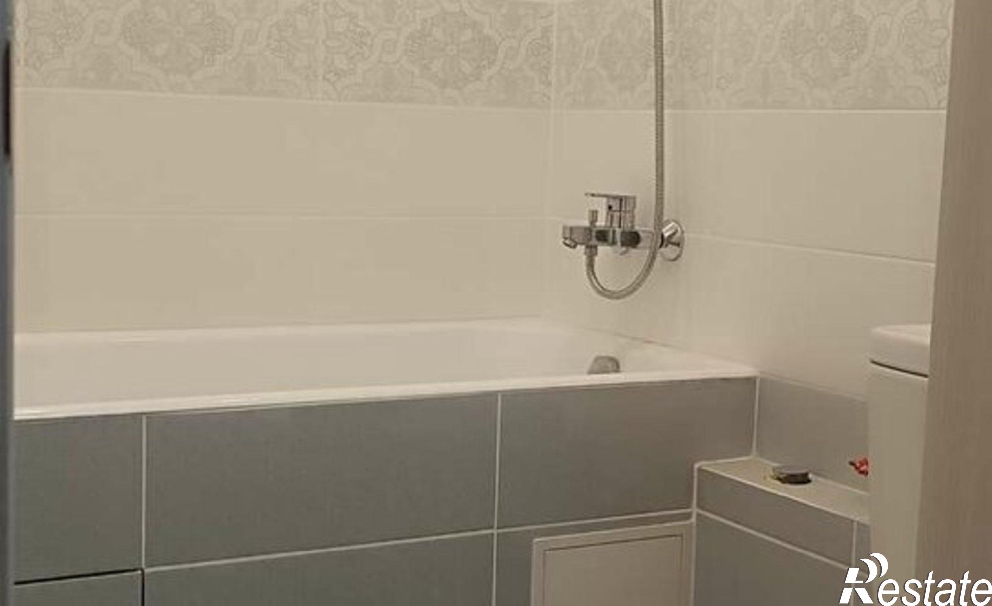 Купить квартиру за 5 000 000 рублей на улица Стара-Загора, 77