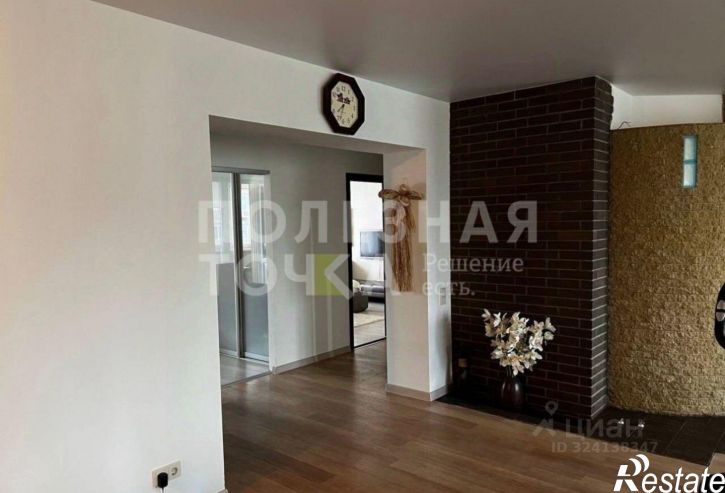 4-комн квартира ул Братьев Коростелевых, 81,  д. 81