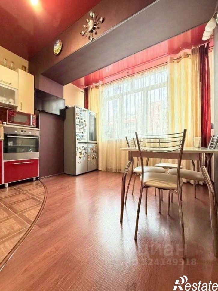 3-комн квартира 5-я просека, 103,  д. 103