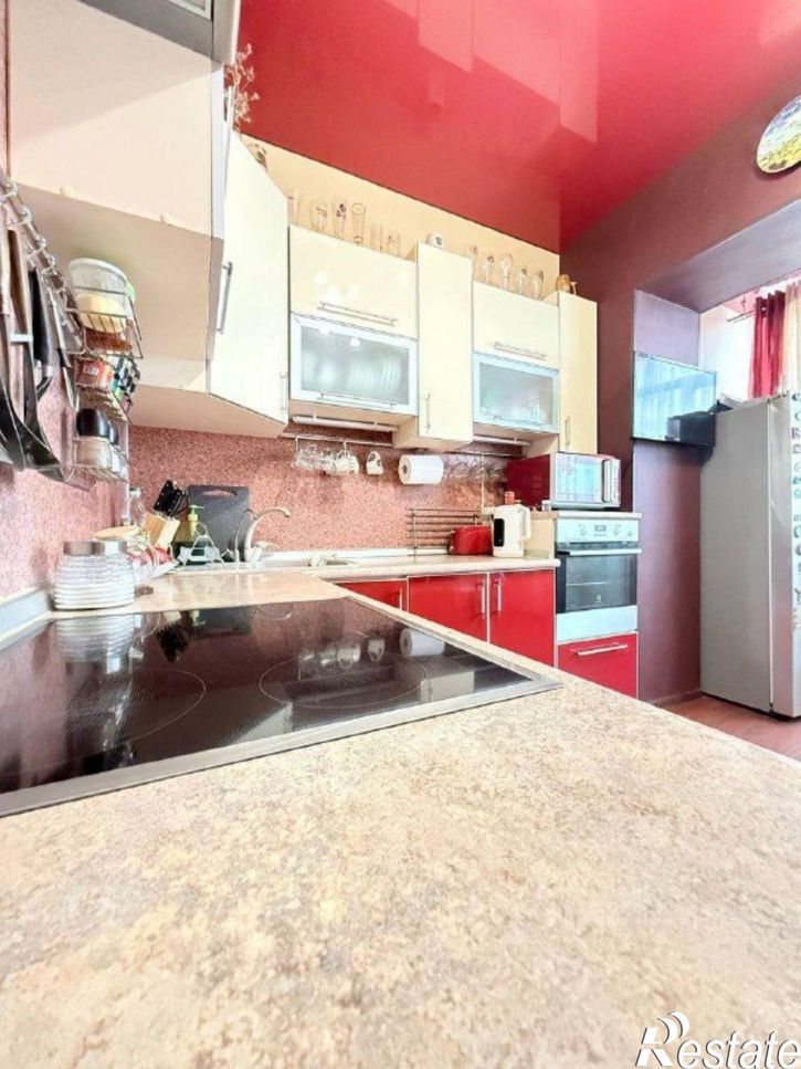 3-комн квартира 5-я просека, 103,  д. 103