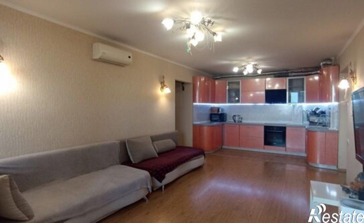 2-комн квартира пр-кт Карла Маркса, 245,  д. 245